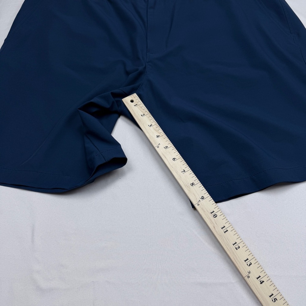 Under Armour Men's Dark Blue Athletic Shorts - Picture 4 of 5